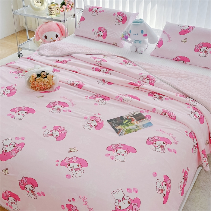 91家纺网 家纺一手货源 找家纺 米米儿家纺 2024新款A类针织棉凉豆豆夏被夏凉被空调被-三丽鸥系列 欢乐美乐蒂