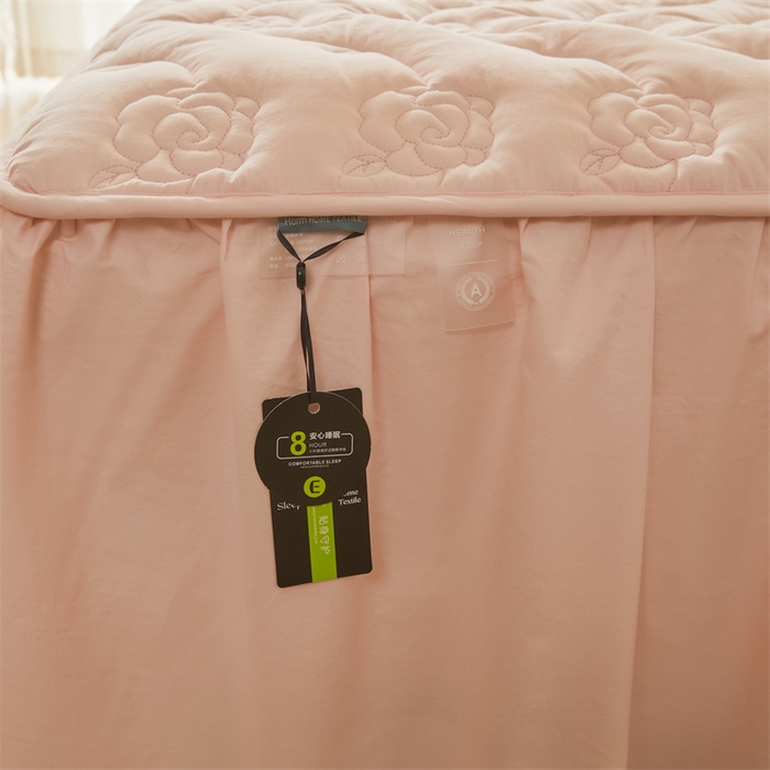 91家纺网 家纺一手货源 找家纺 3C 2024新款玫瑰全棉水洗棉大豆夹棉床裙 典雅玉