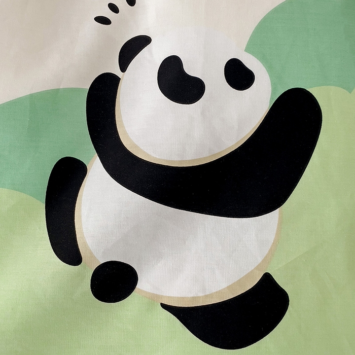 91家纺网 家纺一手货源 找家纺 云锦家居 2024新款13070纯棉印花吊边款一字绣四件套 熊猫乐园