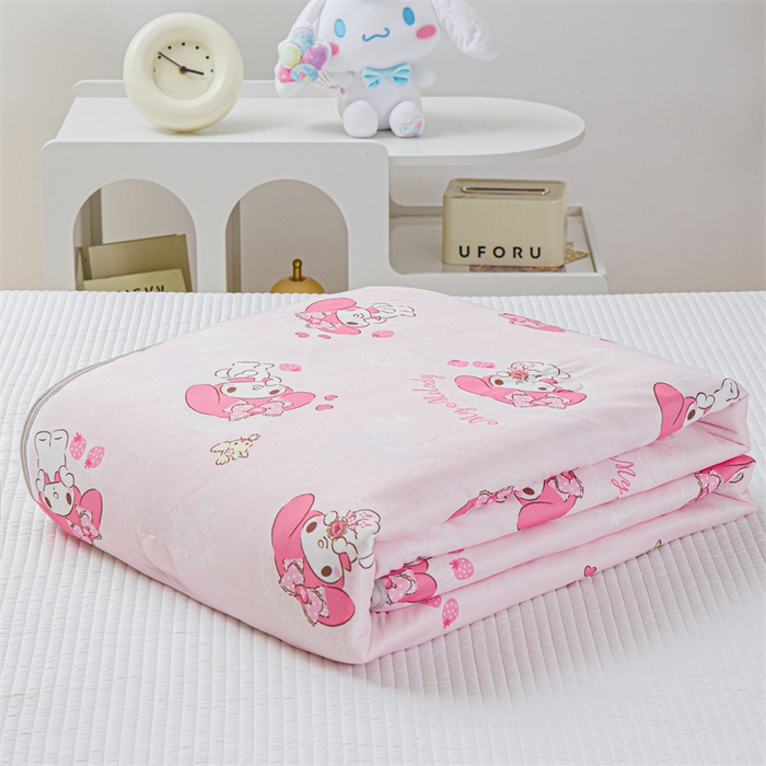 91家纺网 家纺一手货源 找家纺 米米儿家纺 2024新款A类针织棉凉豆豆夏被夏凉被空调被-三丽鸥系列 欢乐美乐蒂