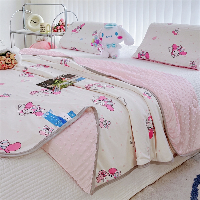 91家纺网 家纺一手货源 找家纺 米米儿家纺 2024新款A类针织棉凉豆豆夏被夏凉被空调被-三丽鸥系列 樱桃美乐蒂