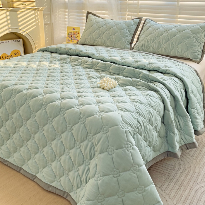 91家纺网 家纺一手货源 找家纺 纽缦家纺 2024纯色云朵棉加棉加厚床盖（床单） 纯色天蓝