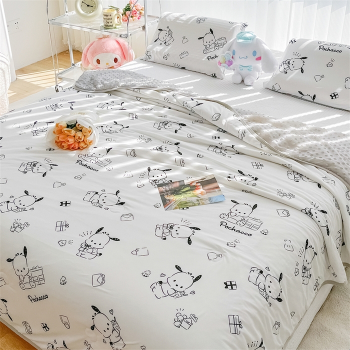 91家纺网 家纺一手货源 找家纺 米米儿家纺 2024新款A类针织棉凉豆豆夏被夏凉被空调被-三丽鸥系列 黑白-帕恰狗