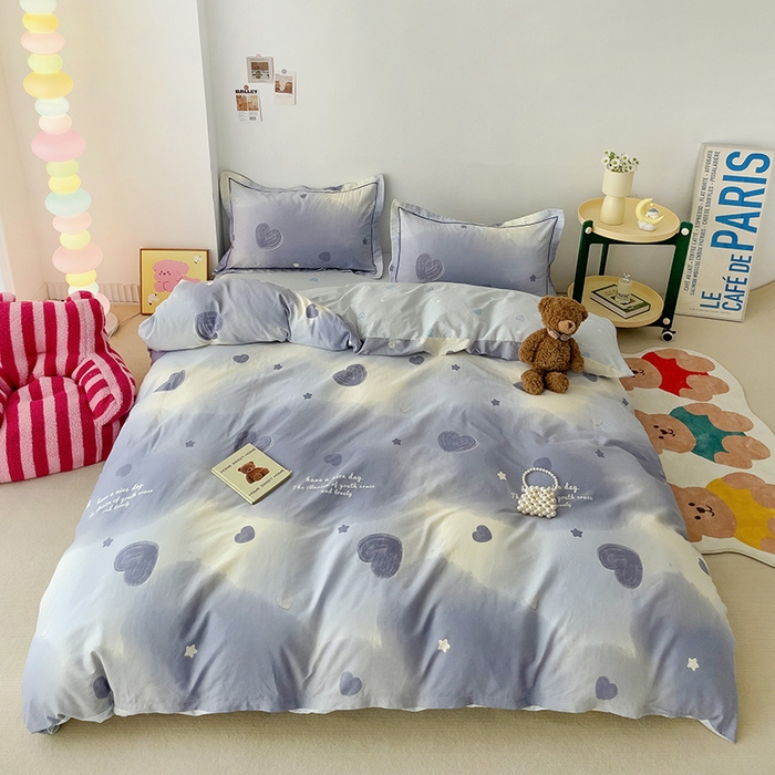 91家纺网 家纺一手货源 找家纺 云锦家居 2024新款13070纯棉印花吊边款一字绣四件套 恋恋情节