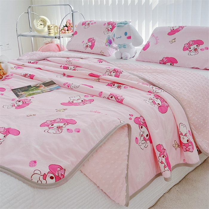 91家纺网 家纺一手货源 找家纺 米米儿家纺 2024新款A类针织棉凉豆豆夏被夏凉被空调被-三丽鸥系列 欢乐美乐蒂