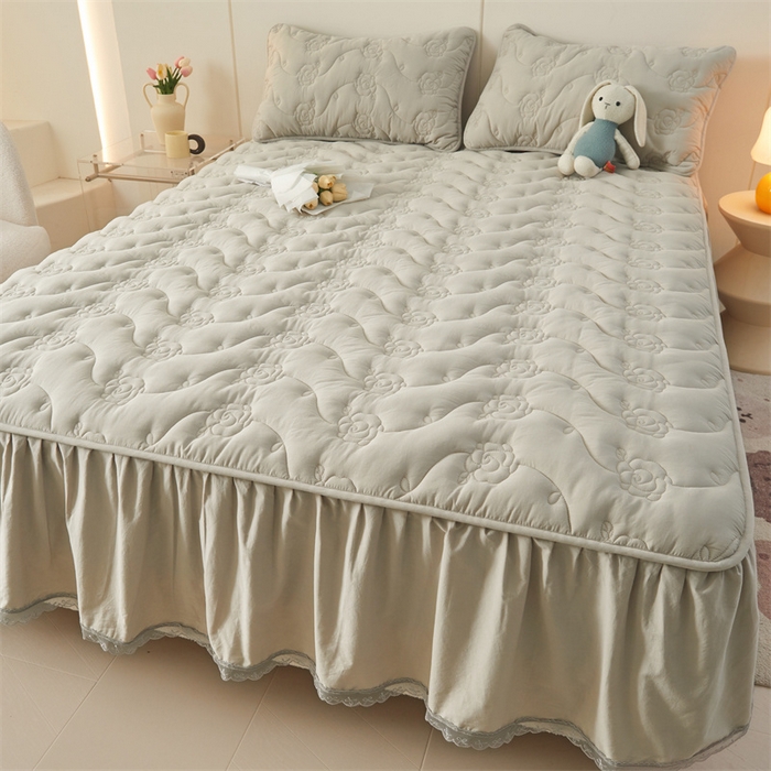 91家纺网 家纺一手货源 找家纺 3C 2024新款全棉水洗棉大豆夹棉床裙式床笠 烟雾灰