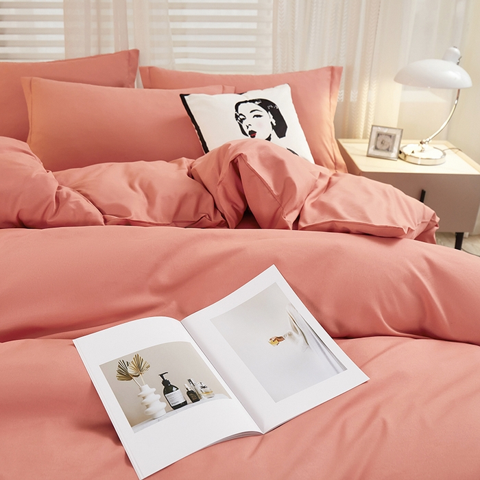 91家纺网 家纺一手货源 找家纺 丝涟家居 2025新款纯色亲肤棉磨毛四件套 蜜柚红