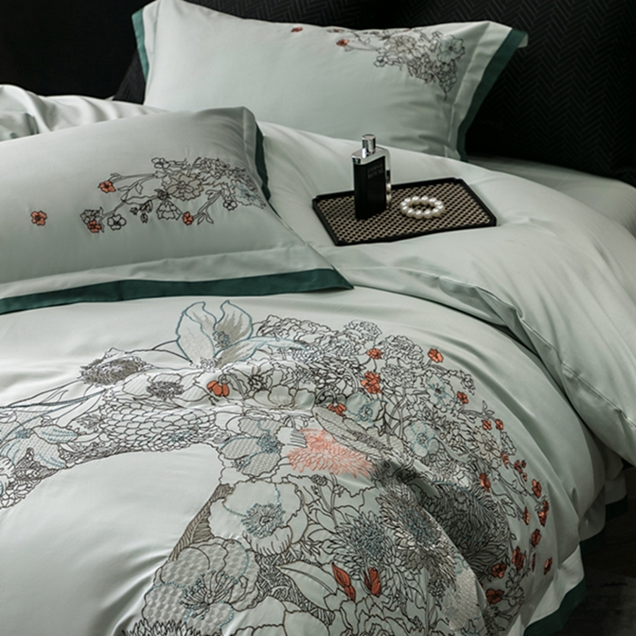 91家纺网 家纺一手货源 找家纺 云胡 2024新款50s双股长绒棉 精工刺绣 宽边工艺四件套 马德里-绿