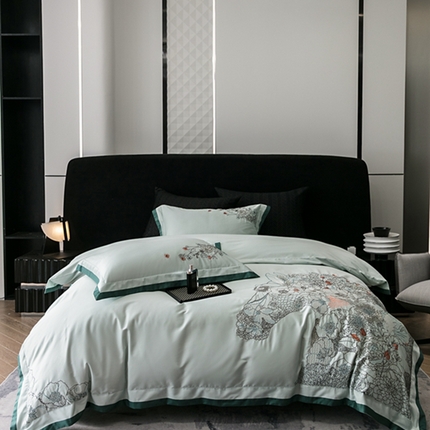 91家纺网 家纺一手货源 找家纺 云胡 2024新款50s双股长绒棉 精工刺绣 宽边工艺四件套 马德里-绿