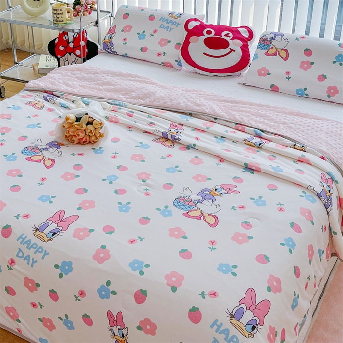 91家纺网 家纺一手货源 找家纺 2024新款A类针织棉凉豆豆夏被夏凉被空调被-迪士尼系列 黛西