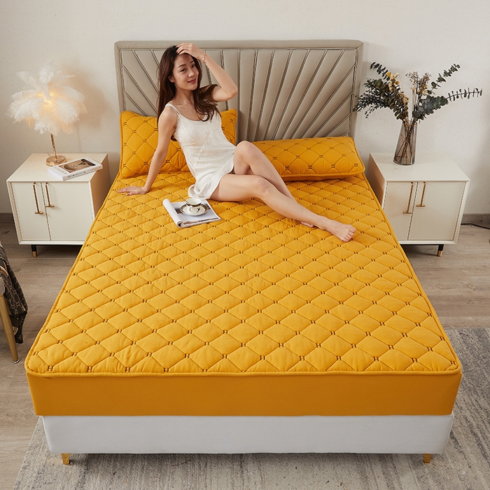 91家纺网 家纺一手货源 找家纺 3C 2024新款H标刺绣床笠 柠檬黄