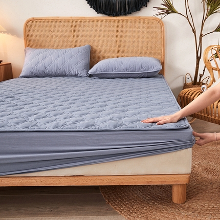 91家纺网 家纺一手货源 找家纺 3C 2024新款抗菌防螨透气防水夹棉床笠 蓝灰色