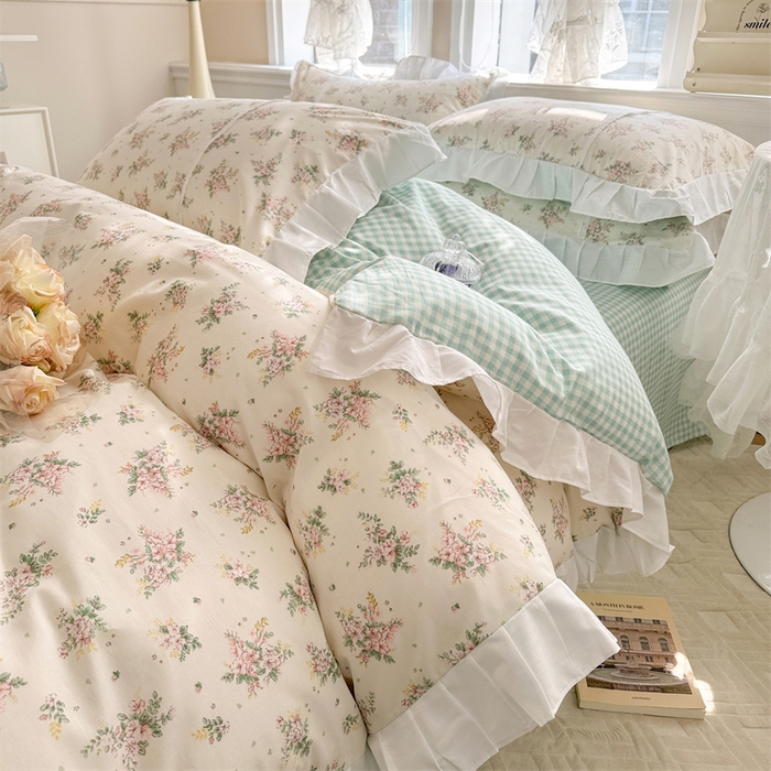 91家纺网 家纺一手货源 找家纺 简宜家居（朝初家纺） 2025新款40支斜纹全棉花边款四件套 寻意花海