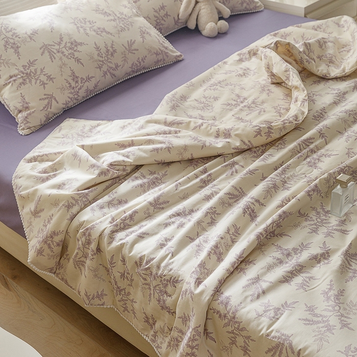 91家纺网 家纺一手货源 找家纺 优被业 2025新款全棉13372大豆夏被四件套小碎花系列 妙影