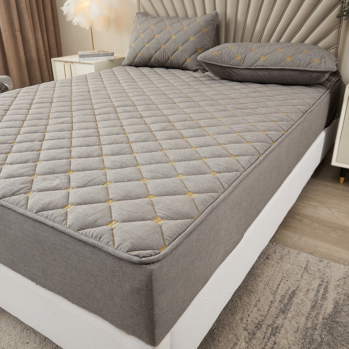 91家纺网 家纺一手货源 找家纺 3C 2024新款H标刺绣床笠 冰山灰