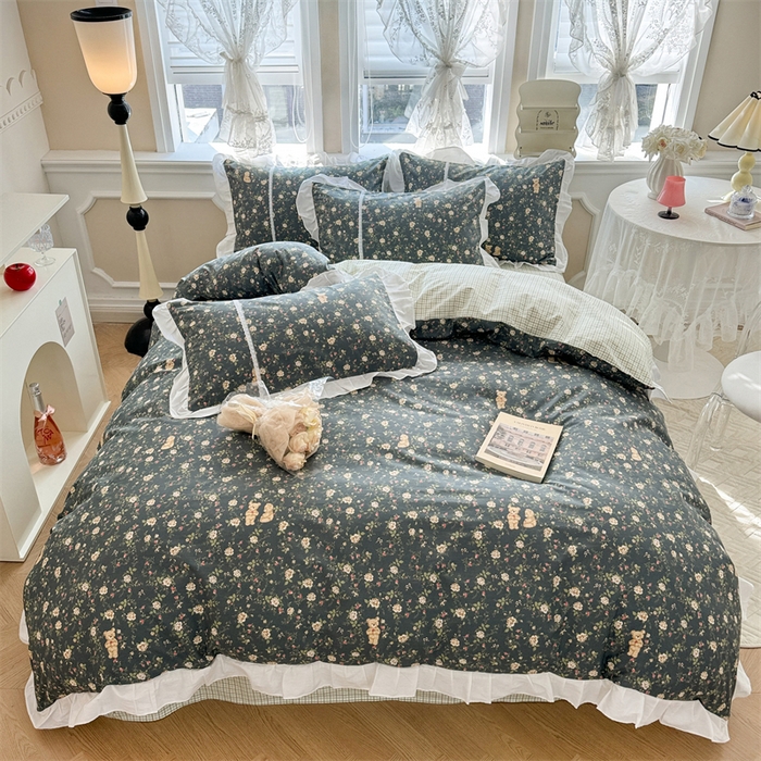 91家纺网 家纺一手货源 找家纺 简宜家居（朝初家纺） 2025新款40支斜纹全棉花边款四件套 水墨印花