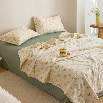 91家纺网 家纺一手货源 找家纺 （总）优被业 2025新款全棉13372大豆夏被四件套小碎花系列