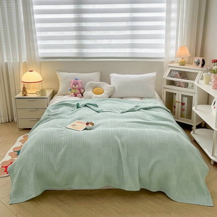 91家纺网 家纺一手货源 找家纺 悦然毛巾被 2025新款全棉线毯毛巾被洛格纱布盖毯 洛格－水绿