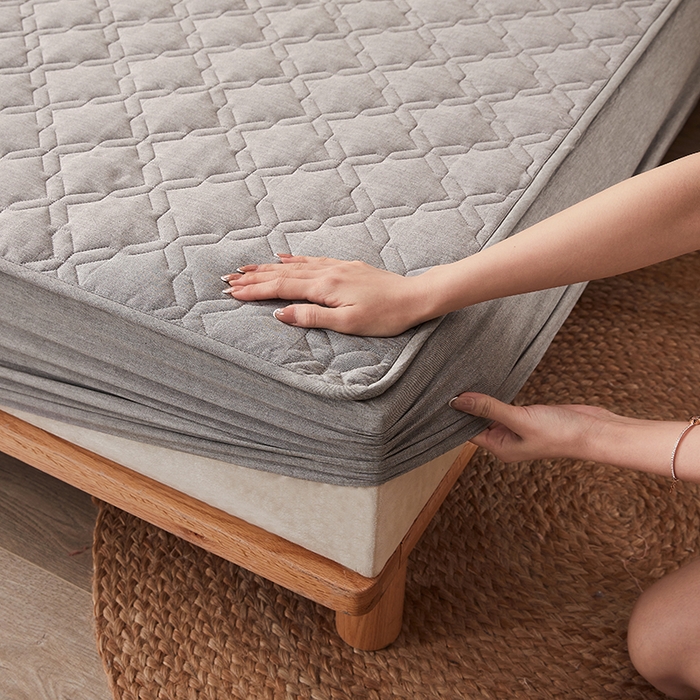 91家纺网 家纺一手货源 找家纺 3C 2024新款抗菌防螨透气防水夹棉床笠 冰山灰