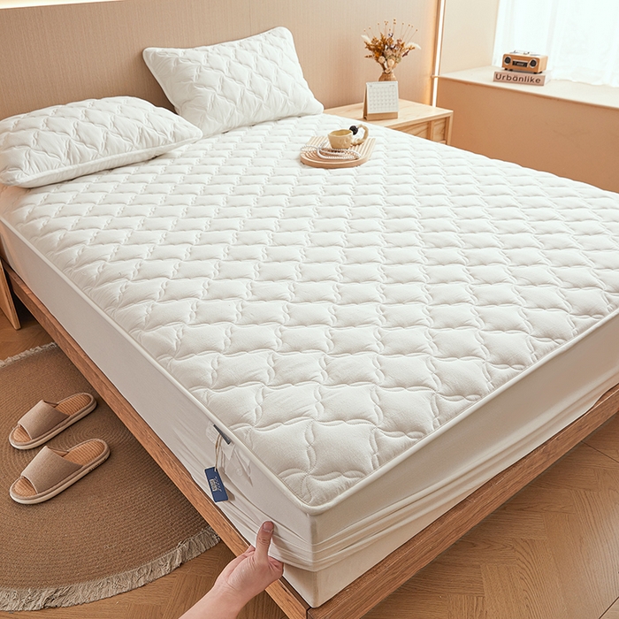 91家纺网 家纺一手货源 找家纺 3C 2024新款全棉色织水洗绵抗菌床笠 珍珠白