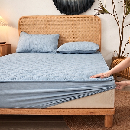 91家纺网 家纺一手货源 找家纺 3C 2024新款抗菌防螨透气防水夹棉床笠 浅蓝色