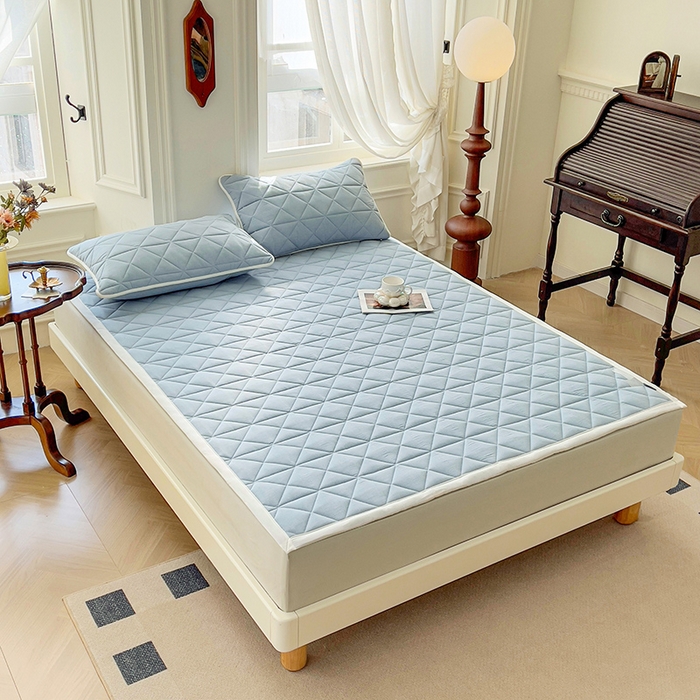 91家纺网 家纺一手货源 找家纺 3C 2024新款全棉夹棉大豆床护垫 洁净蓝