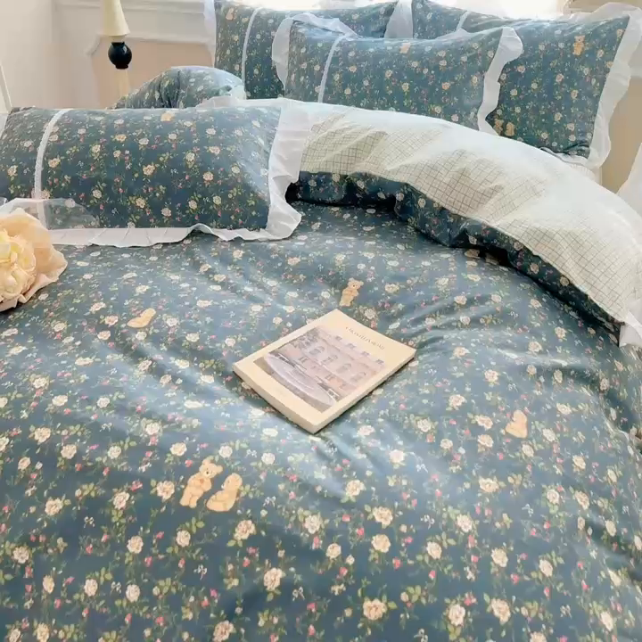 91家纺网 家纺一手货源 找家纺 简宜家居（朝初家纺） 2025新款40支斜纹全棉花边款四件套 水墨印花