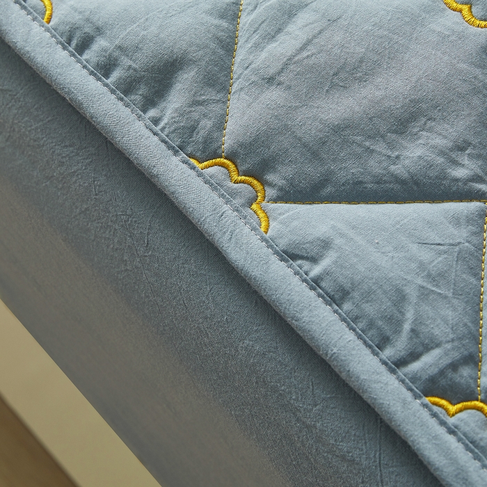 91家纺网 家纺一手货源 找家纺 3C 2024新款全棉抗菌抑菌云朵刺绣床笠 烟灰