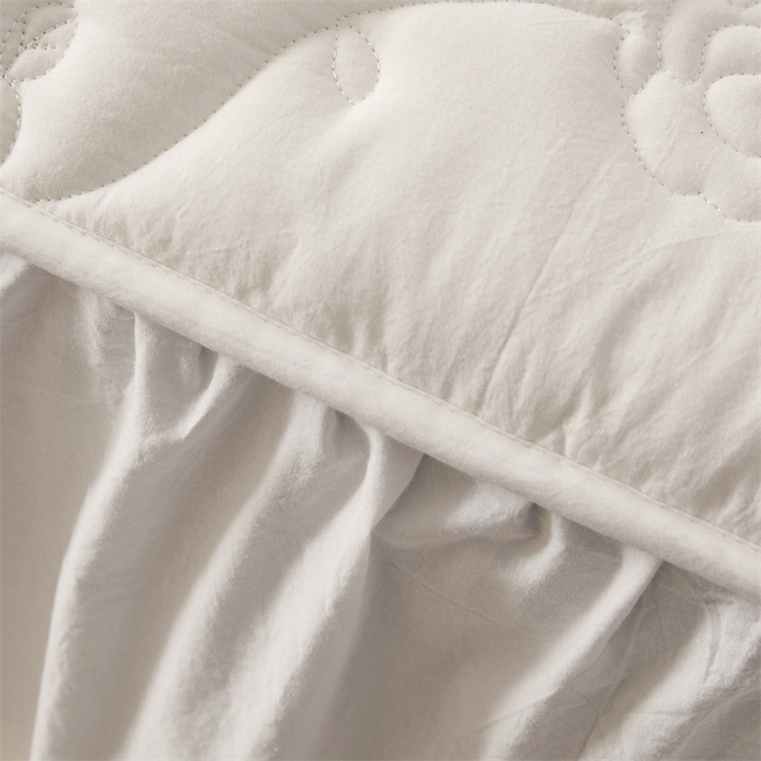 91家纺网 家纺一手货源 找家纺 3C 2024新款玫瑰水洗棉床裙式床笠 奶昔白