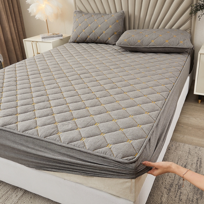 91家纺网 家纺一手货源 找家纺 3C 2024新款H标刺绣床笠 冰山灰