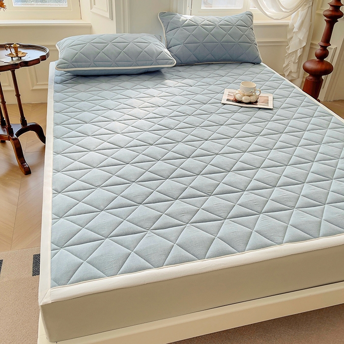 91家纺网 家纺一手货源 找家纺 3C 2024新款全棉夹棉大豆床护垫 洁净蓝