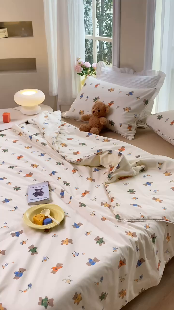 91家纺网 家纺一手货源 找家纺 优被业 2025新款全棉13372大豆夏被四件套小碎花系列 奇迹世界