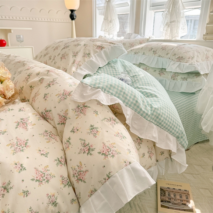 91家纺网 家纺一手货源 找家纺 简宜家居（朝初家纺） 2025新款40支斜纹全棉花边款四件套 寻意花海