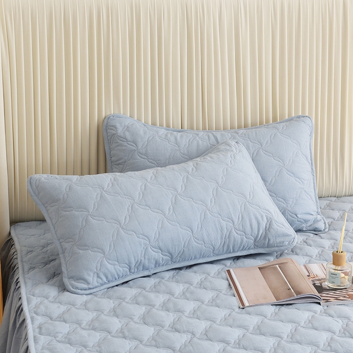 91家纺网 家纺一手货源 找家纺 3C 2024新款风车抗菌水洗棉床裙  浅蓝色