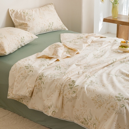 91家纺网 家纺一手货源 找家纺 （总）优被业 2025新款全棉13372大豆夏被四件套小碎花系列