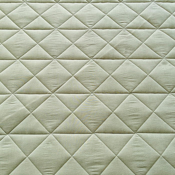 91家纺网 家纺一手货源 找家纺 3C 2024新款全棉夹棉大豆床护垫 抹茶绿