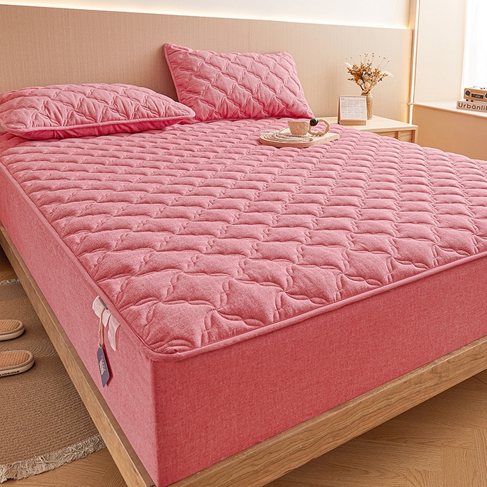 91家纺网 家纺一手货源 找家纺 3C 2024新款全棉色织水洗绵抗菌床笠 西瓜粉