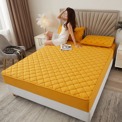 91家纺网 家纺一手货源 找家纺 3C 2024新款H标刺绣床笠 柠檬黄