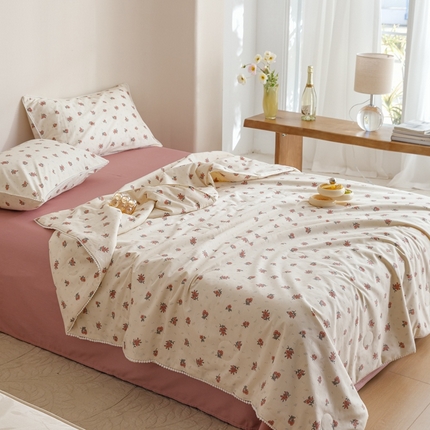 91家纺网 家纺一手货源 找家纺 （总）优被业 2025新款全棉13372大豆夏被四件套小碎花系列