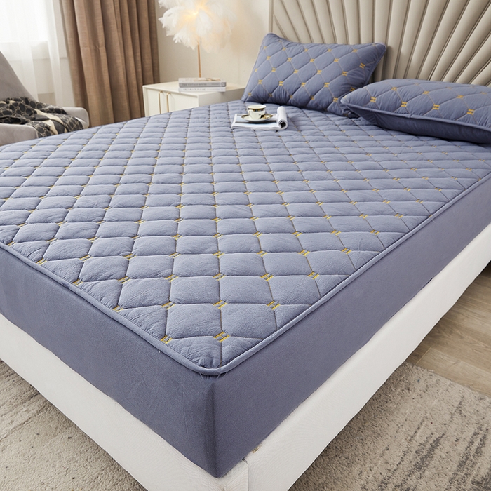 91家纺网 家纺一手货源 找家纺 3C 2024新款H标刺绣床笠 蓝灰