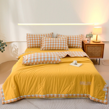 91家纺网 家纺一手货源 找家纺 莱宁 2024新款a类全棉色织水洗棉大豆夏被 芒果黄