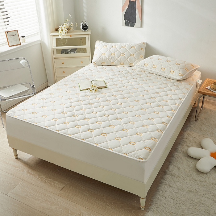 91家纺网 家纺一手货源 找家纺 3C 2024新款全棉抗菌抑菌云朵刺绣床笠 珍珠白