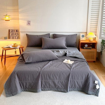 91家纺网 家纺一手货源 找家纺 莱宁 2024新款a类里外全棉色织水洗棉棉花夏被 小灰格