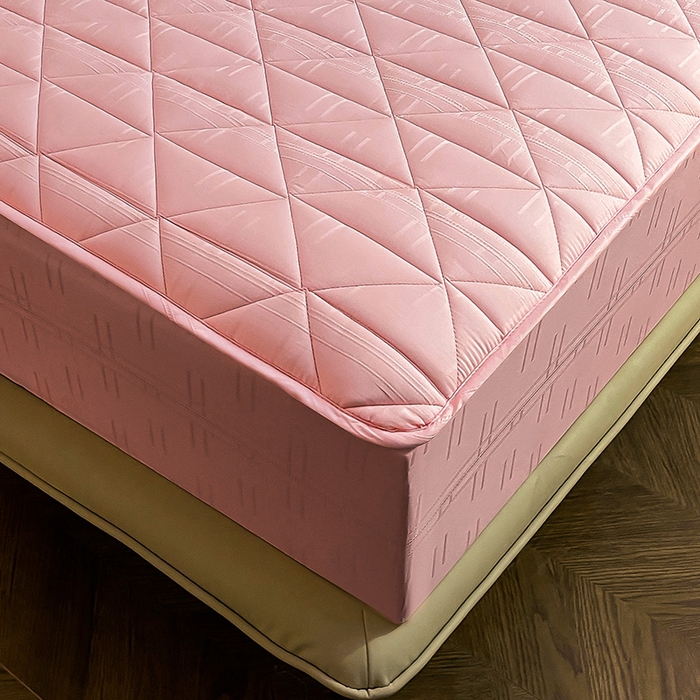 91家纺网 家纺一手货源 找家纺 3C 2024新款夹棉60提花床笠 胭脂粉