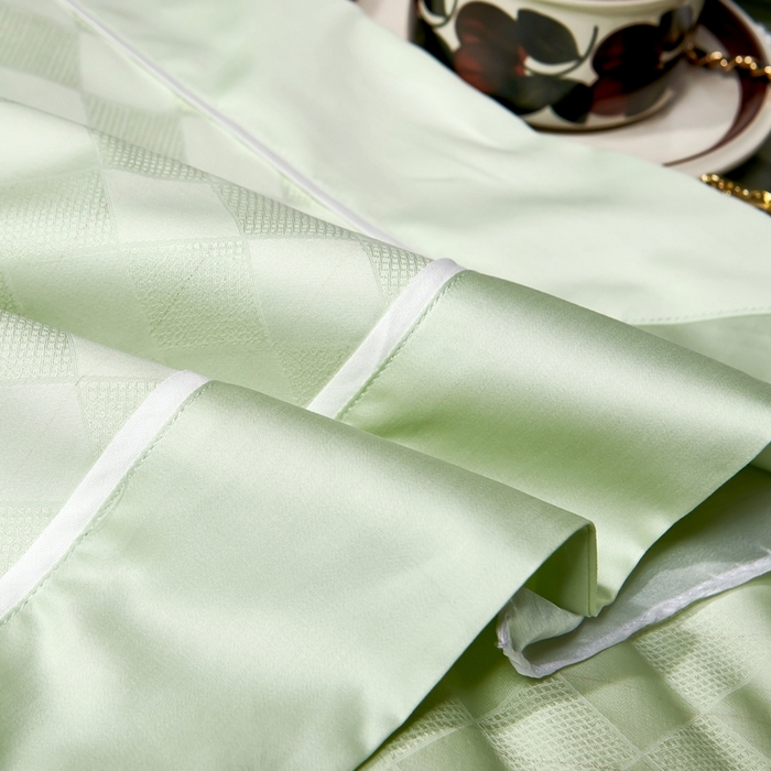 91家纺网 家纺一手货源 找家纺 U品汇 2024新款100支长绒棉提花四件套 斐乐-青翠绿