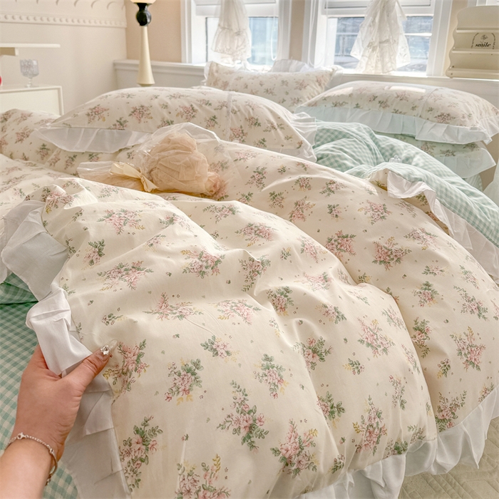 91家纺网 家纺一手货源 找家纺 简宜家居（朝初家纺） 2025新款40支斜纹全棉花边款四件套 寻意花海