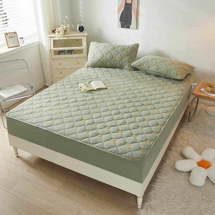 91家纺网 家纺一手货源 找家纺 3C 2024新款全棉抗菌抑菌云朵刺绣床笠 抹茶绿