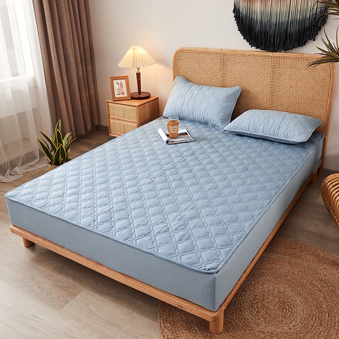 91家纺网 家纺一手货源 找家纺 3C 2024新款抗菌防螨透气防水夹棉床笠 浅蓝色