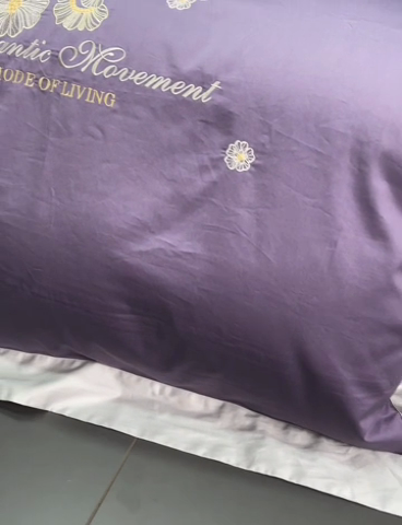 91家纺网 家纺一手货源 找家纺 瑞驰家纺2024新款长绒棉绣花四件套伊莎贝尔系列 伊莎贝尔-紫罗兰