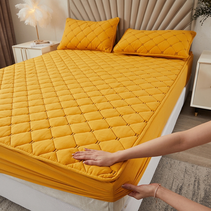 91家纺网 家纺一手货源 找家纺 3C 2024新款H标刺绣床笠 柠檬黄